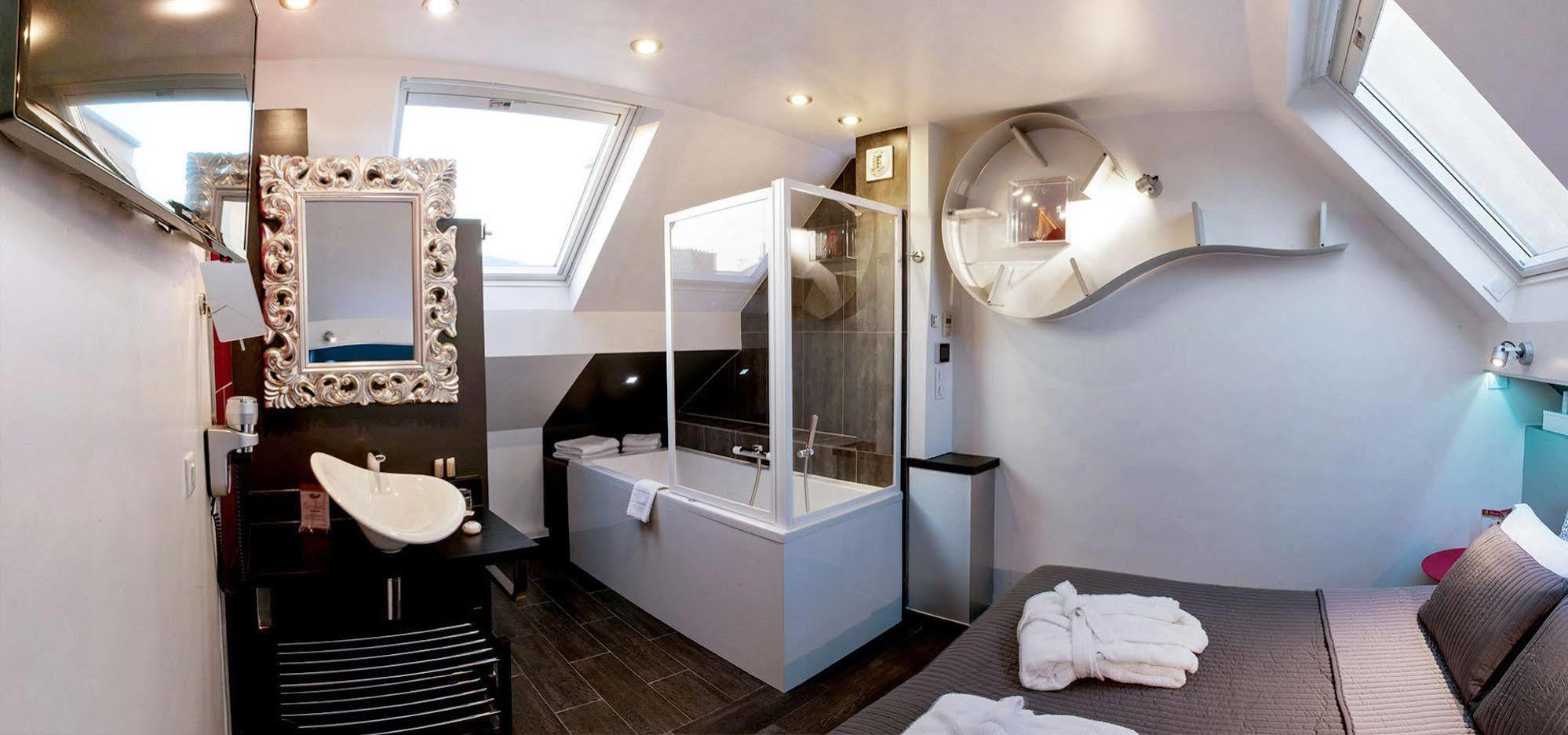3H Paris Marais Hôtel Bagian luar foto